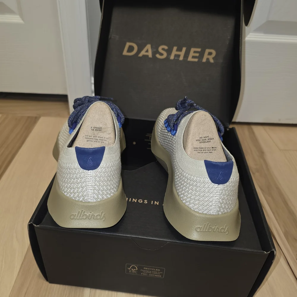 Allbirds Tree Dashers in Beige - Picture 3 of 8